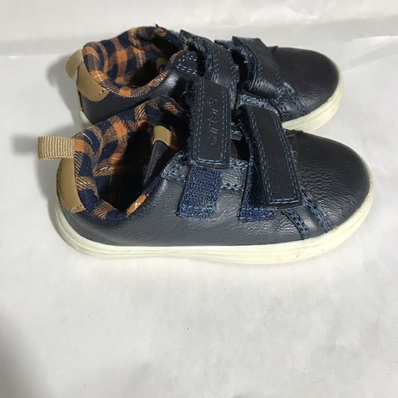 Carter’s Gus Boys Sneakers Size 7 - Picture 3 of 9